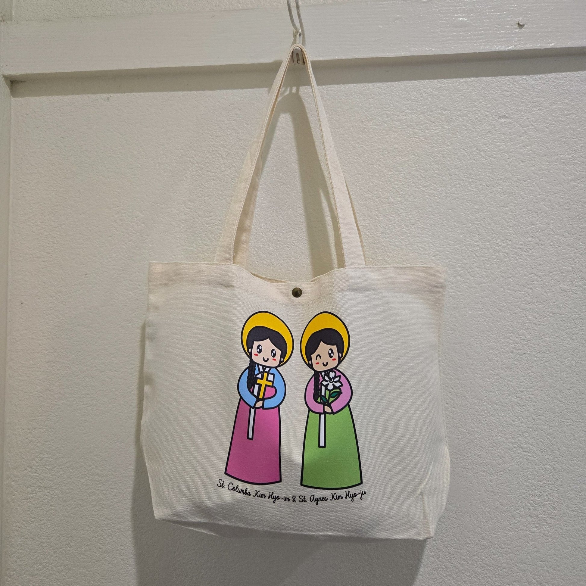 St Columba Kim Hyo - im & St Agnes Kim Hyo - ju Medium Tote Bag - Heart & Halo